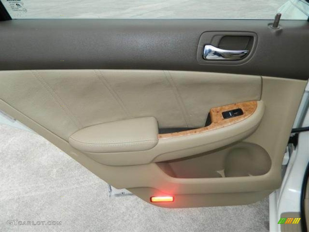 2003 Accord EX Sedan - Taffeta White / Ivory photo #14