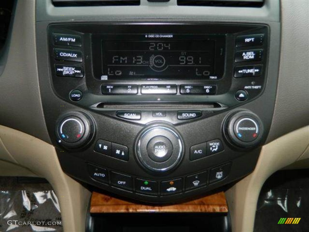 2003 Accord EX Sedan - Taffeta White / Ivory photo #17