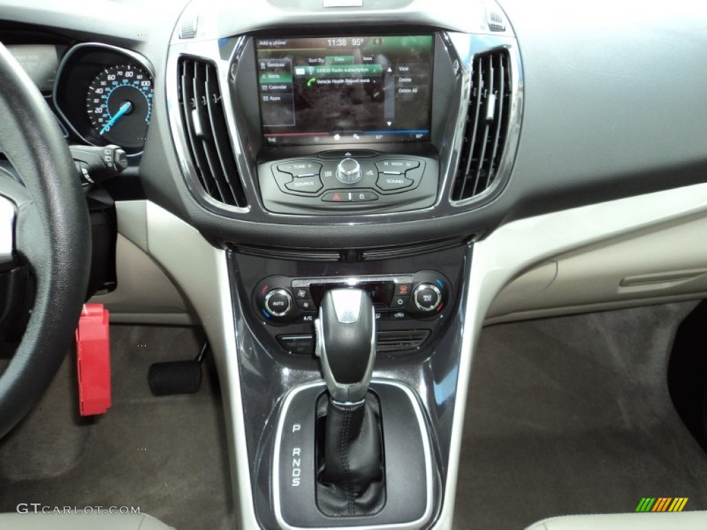 2013 Ford Escape SEL 2.0L EcoBoost Controls Photo #82908343