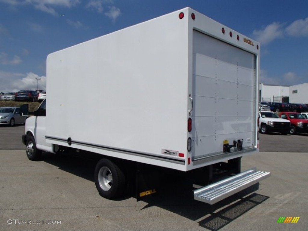 2013 Express Cutaway 3500 Moving Van - Summit White / Medium Pewter photo #8