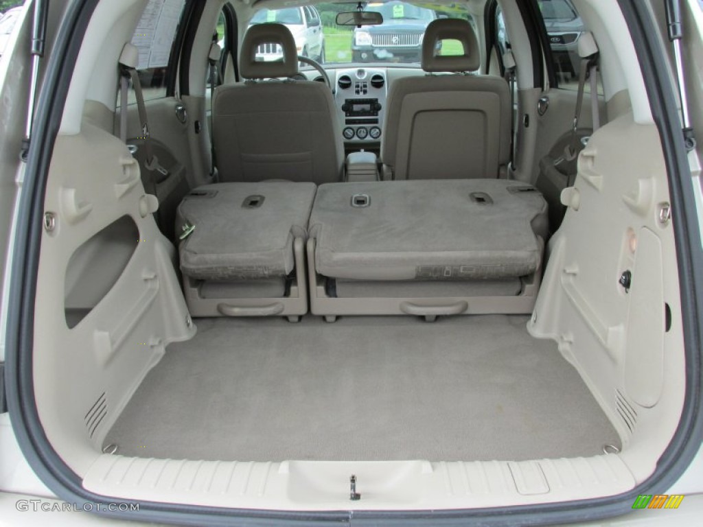 2006 PT Cruiser Touring - Linen Gold Metallic Pearl / Pastel Pebble Beige photo #17