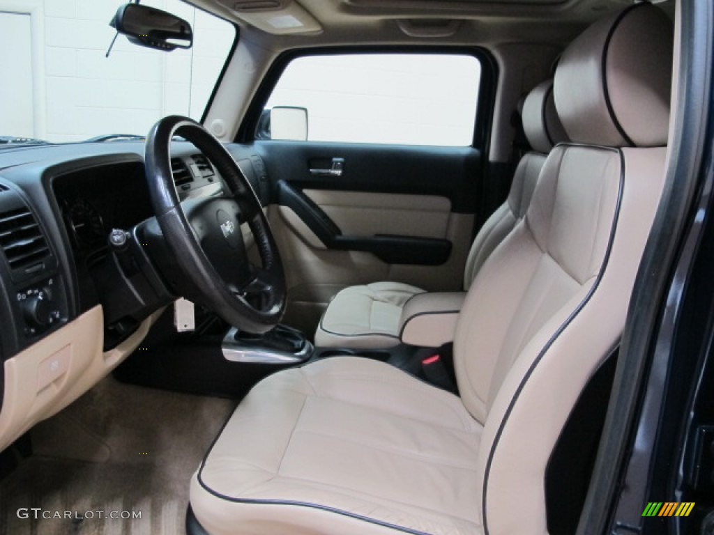 Light Cashmere/Ebony Interior 2007 Hummer H3 Standard H3 Model Photo #82910577