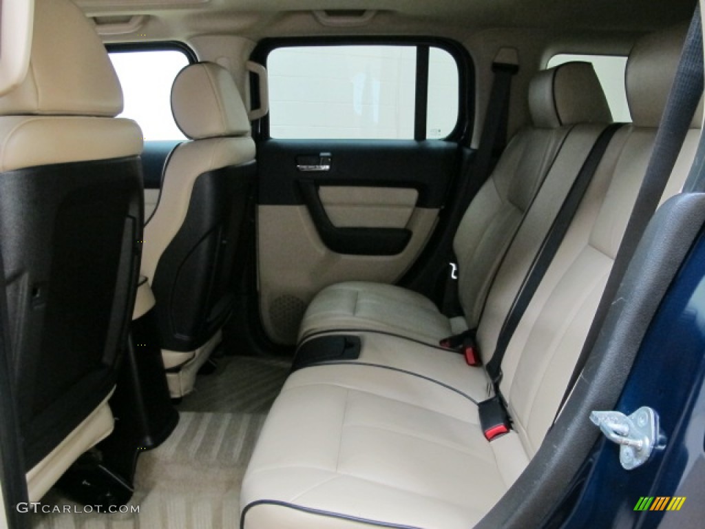 Light Cashmere/Ebony Interior 2007 Hummer H3 Standard H3 Model Photo #82910614