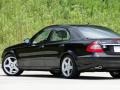 Black - E 350 Sedan Photo No. 28