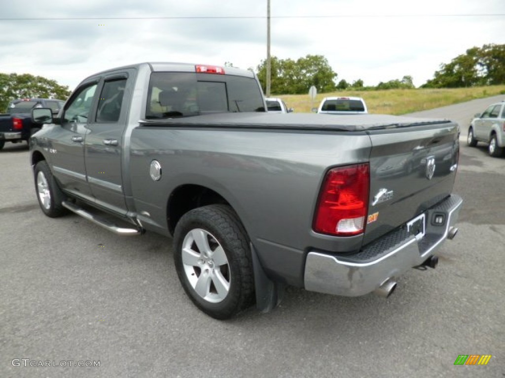 2010 Ram 1500 Big Horn Quad Cab 4x4 - Mineral Gray Metallic / Dark Slate/Medium Graystone photo #5