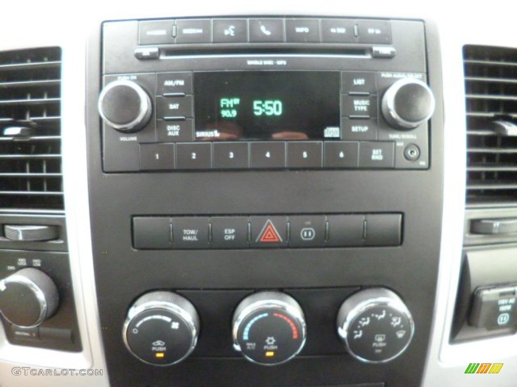 2010 Ram 1500 Big Horn Quad Cab 4x4 - Mineral Gray Metallic / Dark Slate/Medium Graystone photo #19