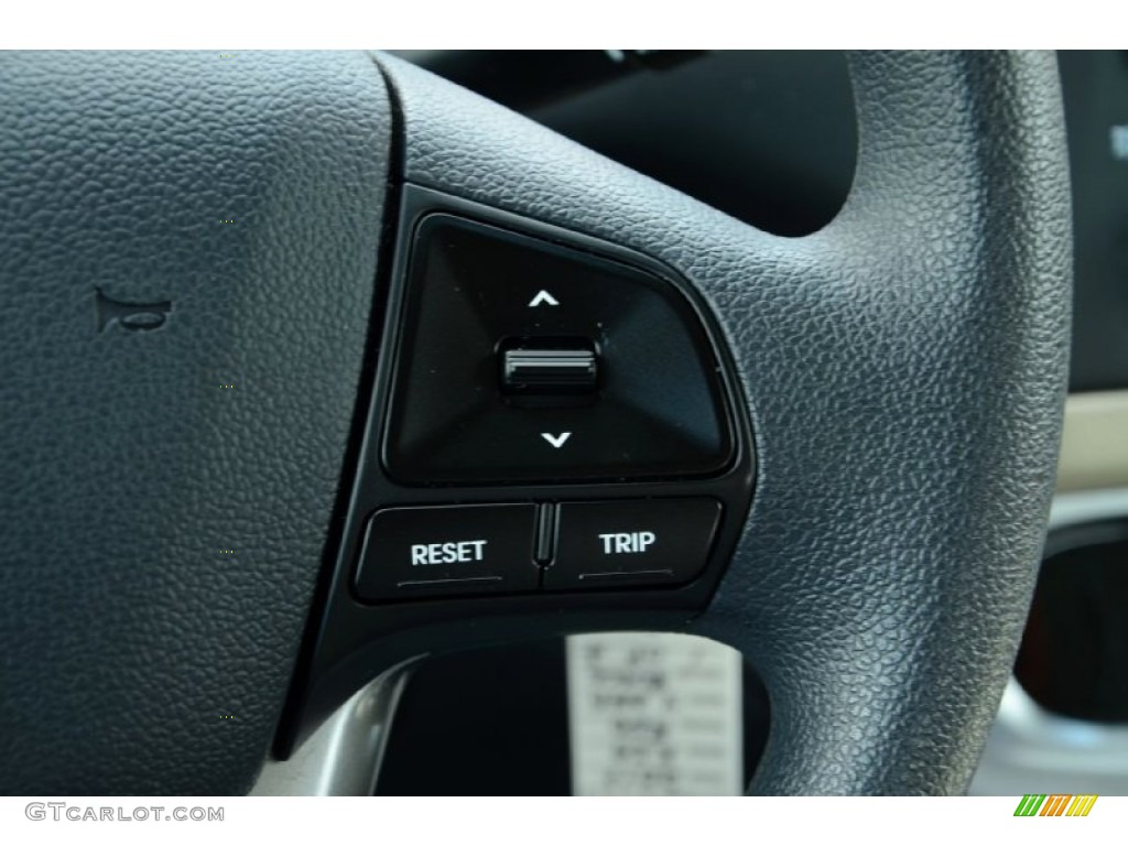 2012 Kia Rio LX Controls Photo #82911580