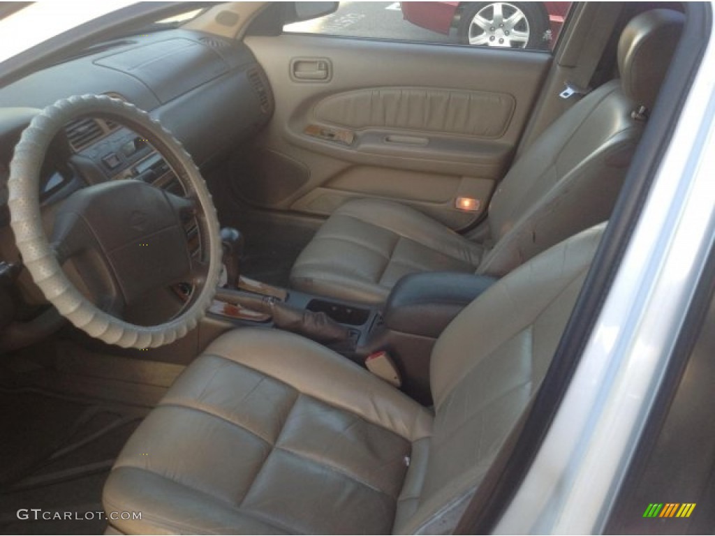 1995 Maxima GXE - Arctic White Pearl / Beige photo #6