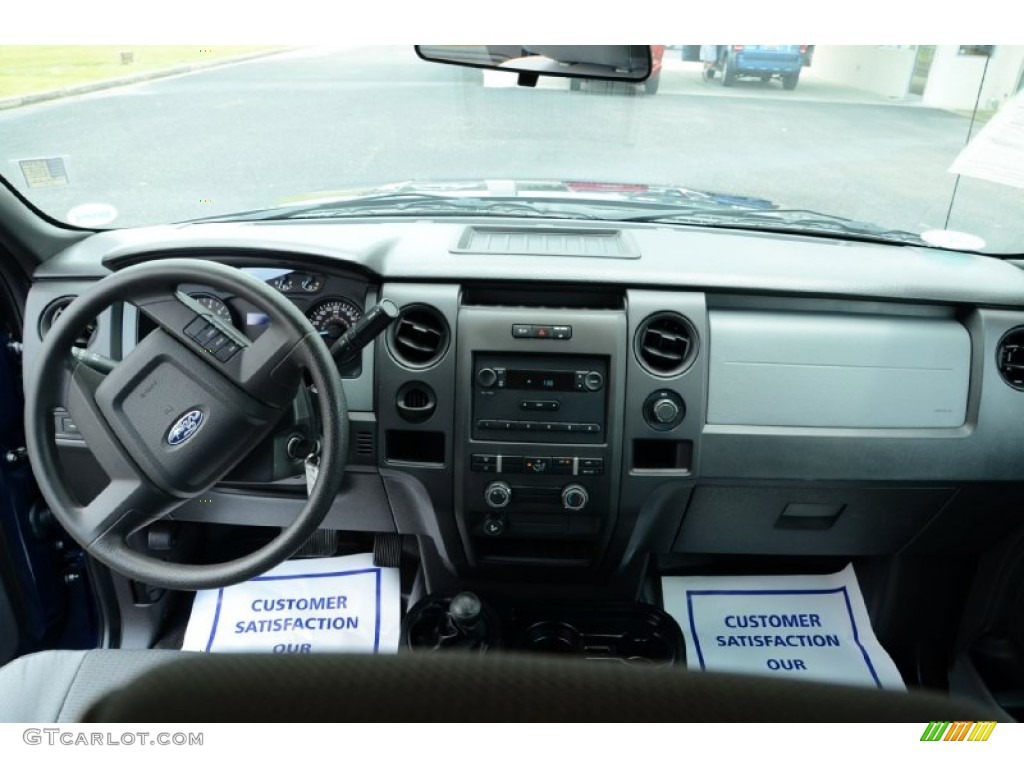 2011 F150 XL SuperCab 4x4 - Dark Blue Pearl Metallic / Steel Gray photo #13