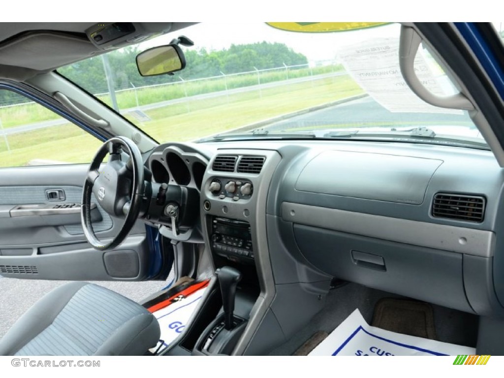 2002 Xterra SE V6 - Just Blue Metallic / Gray Celadon photo #17
