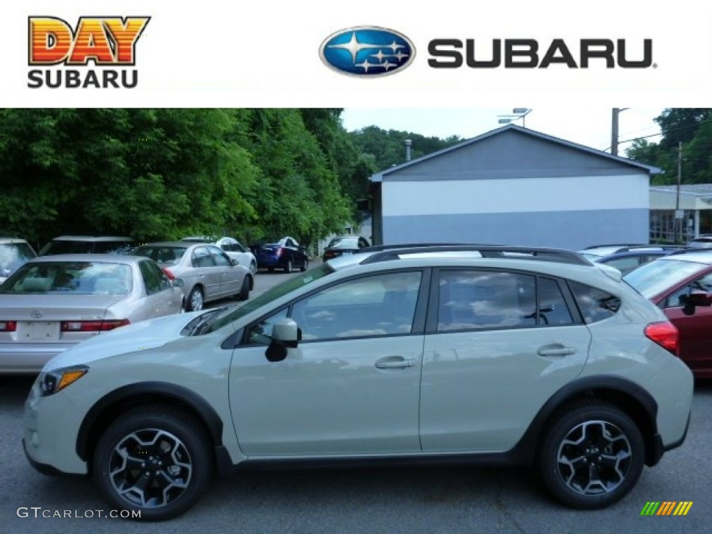 Desert Khaki Subaru XV Crosstrek