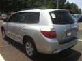 2010 Classic Silver Metallic Toyota Highlander   photo #4