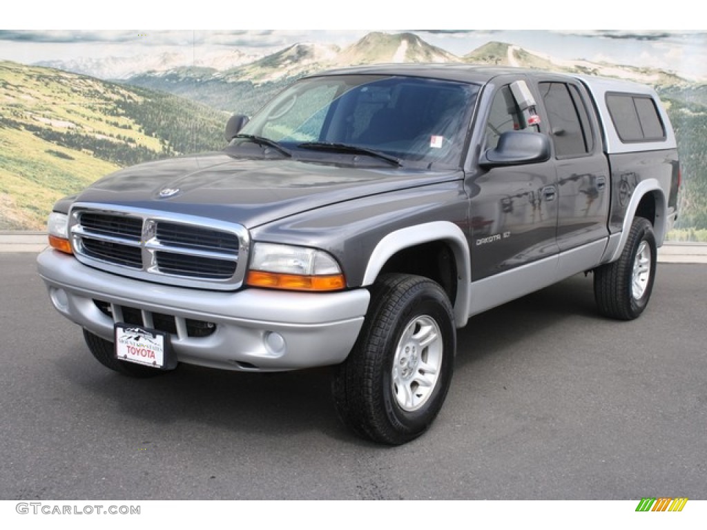 2002 Dakota SLT Quad Cab 4x4 - Graphite Metallic / Dark Slate Gray photo #5