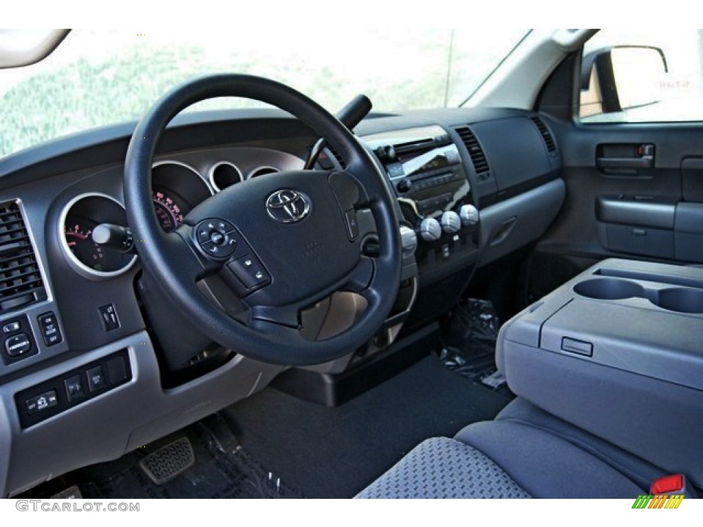 2013 Tundra CrewMax 4x4 - Radiant Red / Graphite photo #5