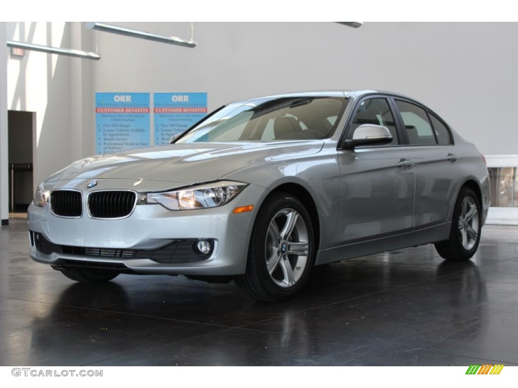 2013 3 Series 320i Sedan - Glacier Silver Metallic / Black photo #3