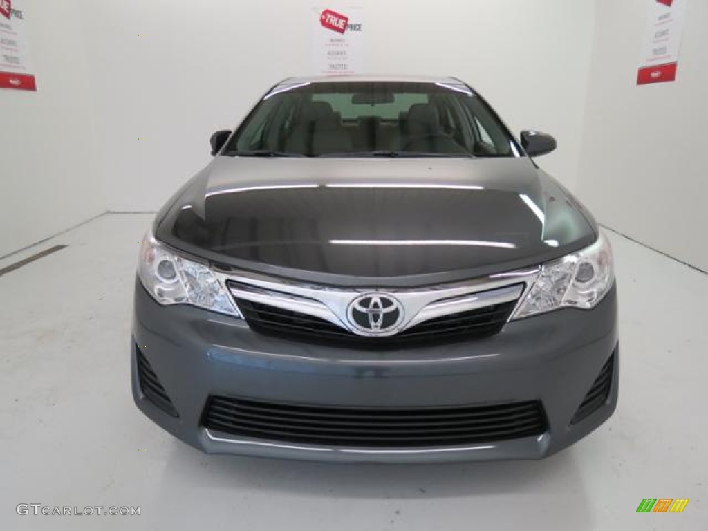 2013 Camry LE - Magnetic Gray Metallic / Ash photo #2