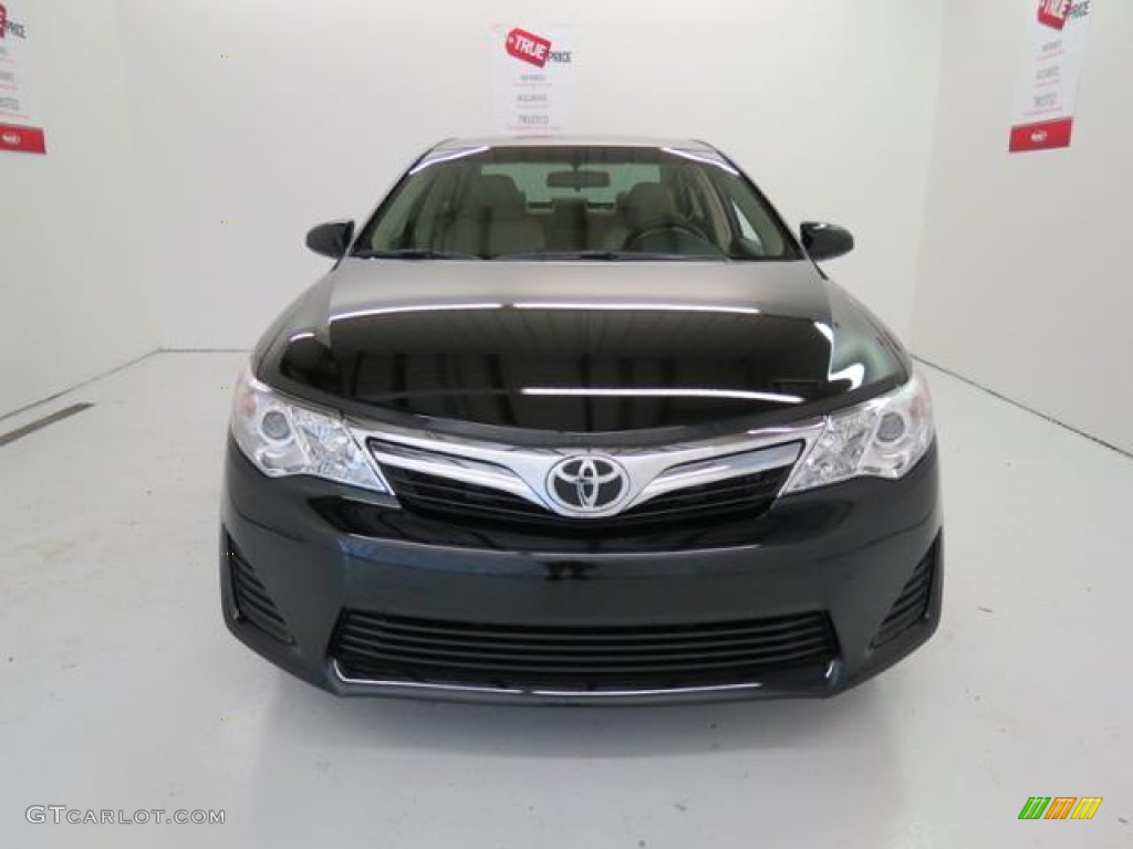 2013 Camry LE - Attitude Black Metallic / Ivory photo #2