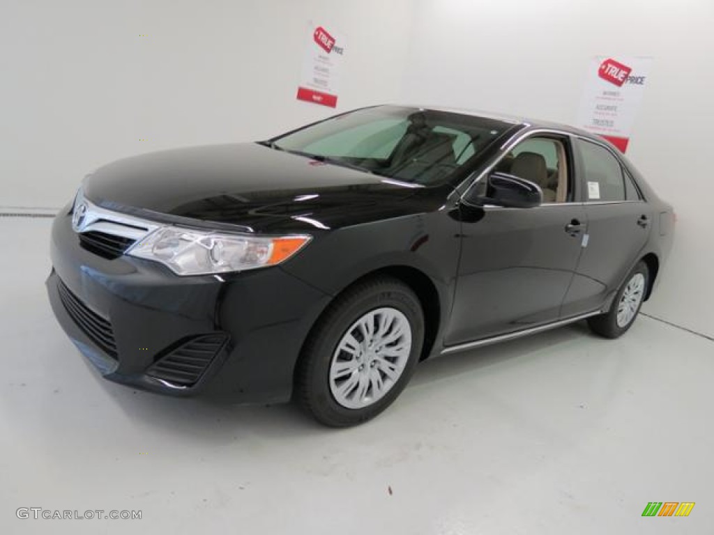 2013 Camry LE - Attitude Black Metallic / Ivory photo #3