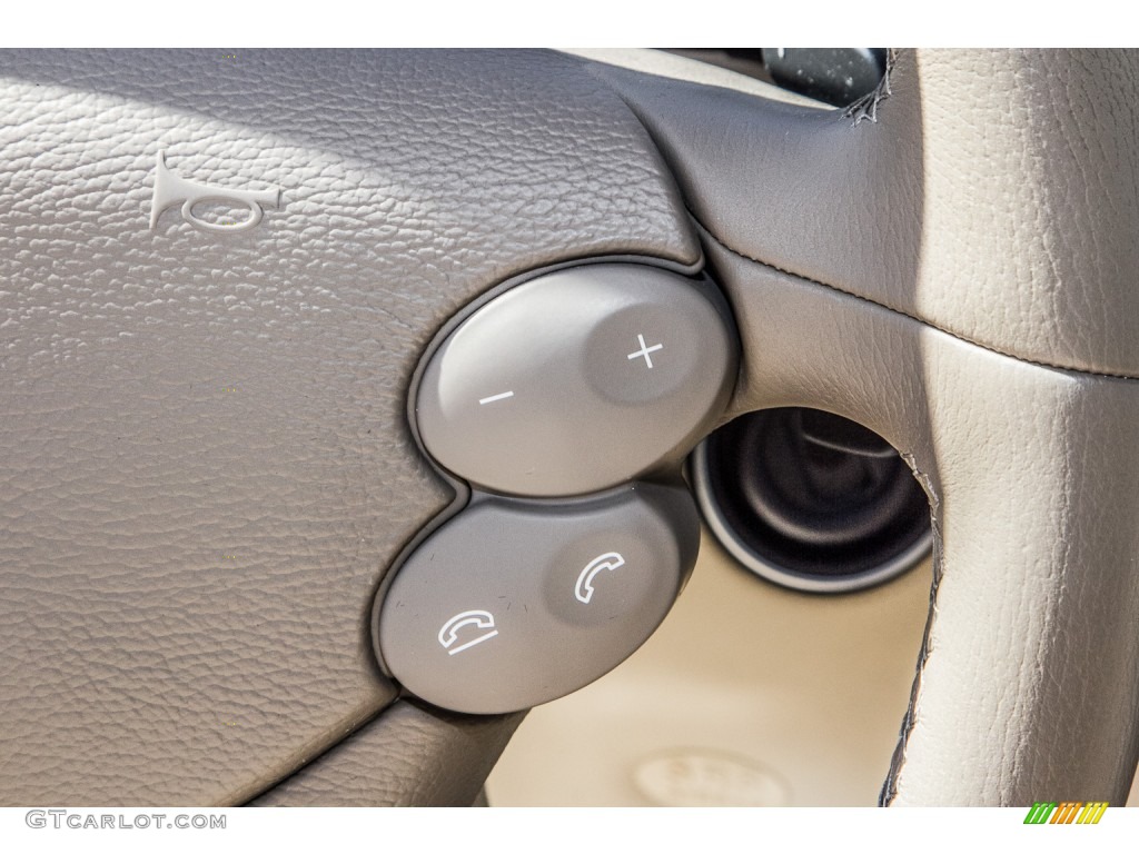 2007 Mercedes-Benz SL 550 Roadster Controls Photo #82920182