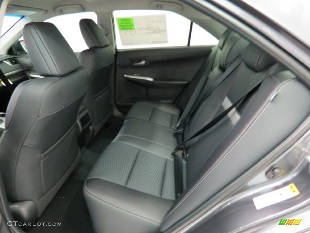 2013 Camry SE - Magnetic Gray Metallic / Black photo #6