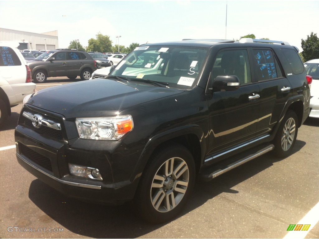 2011 4Runner Limited 4x4 - Black / Black Leather photo #2