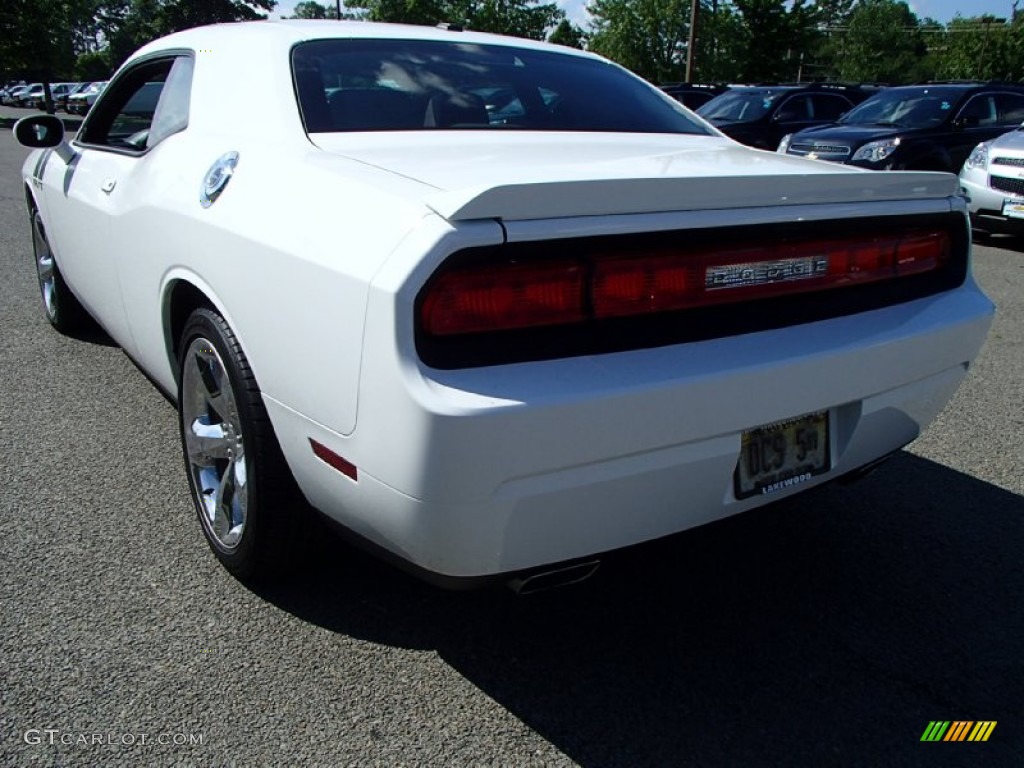 2011 Challenger R/T Plus - Bright White / Dark Slate Gray photo #6