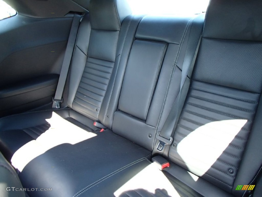 2011 Challenger R/T Plus - Bright White / Dark Slate Gray photo #11
