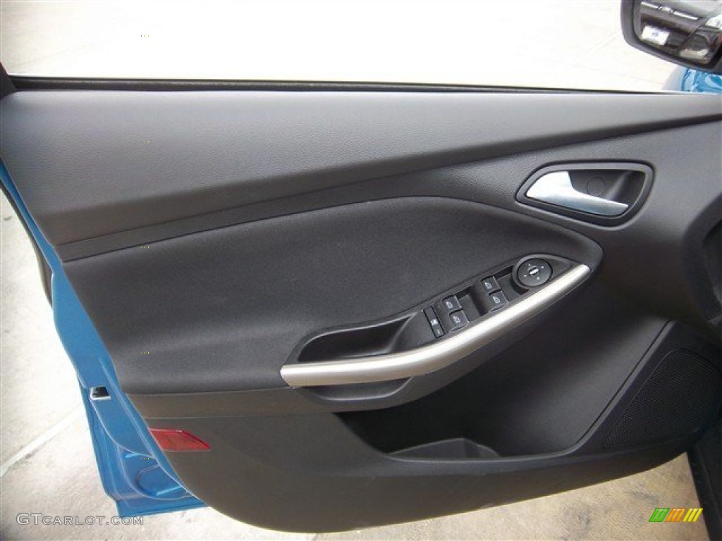 2012 Focus SEL Sedan - Blue Candy Metallic / Charcoal Black photo #10