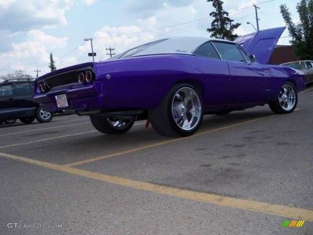 1968 Charger  - Plumb Crazy / Black/Purple photo #11