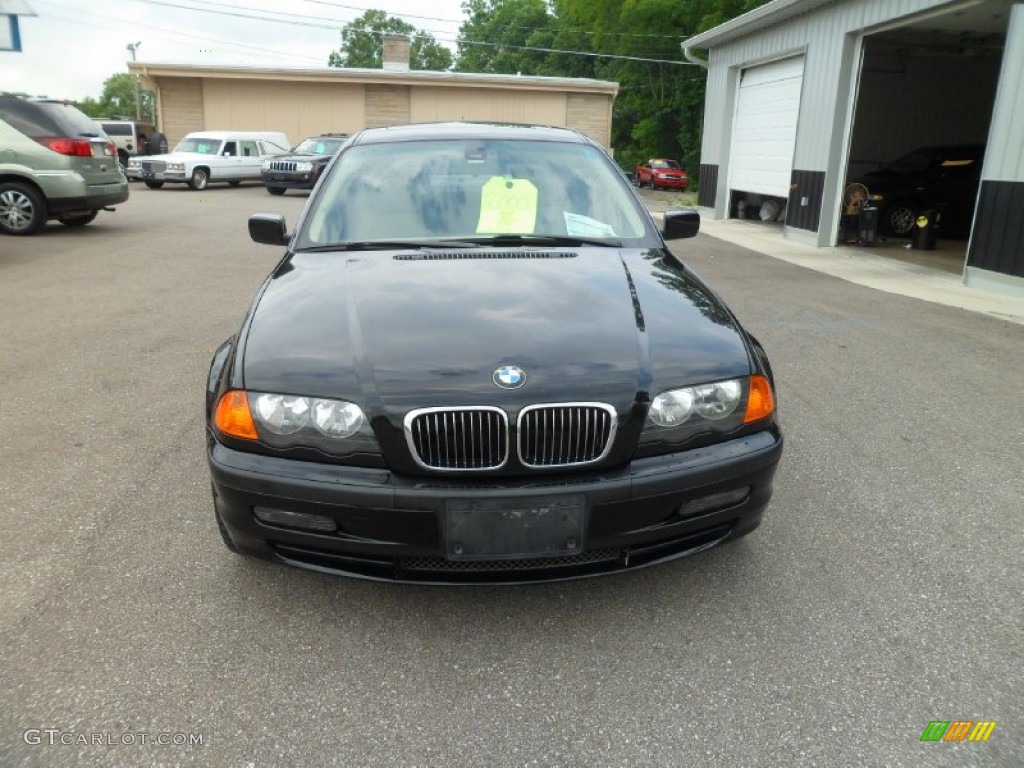 2000 3 Series 328i Sedan - Jet Black / Sand photo #3
