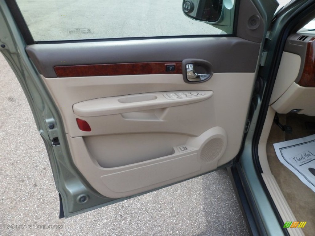 2004 Buick Rendezvous Ultra AWD Door Panel Photos