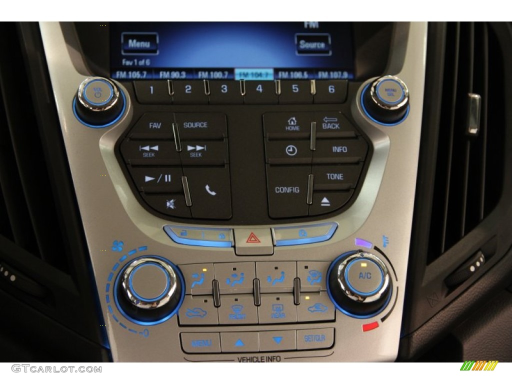 2012 Chevrolet Equinox LT Controls Photo #82928893