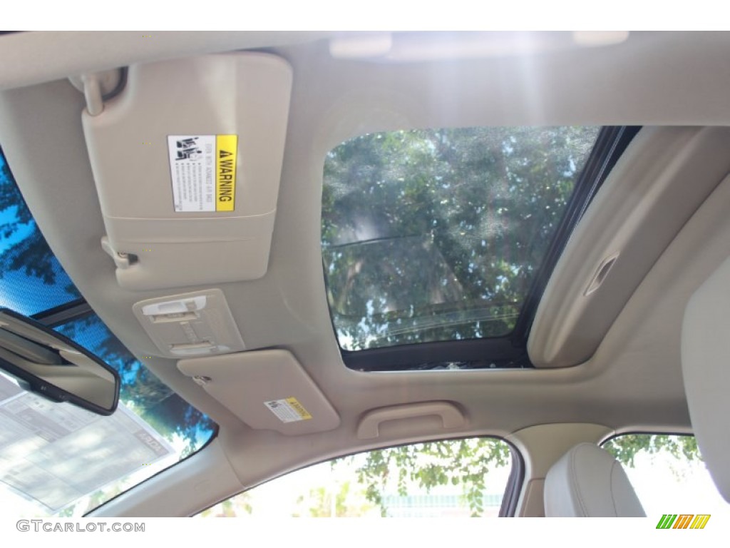 2014 Acura ILX 2.0L Technology Sunroof Photo #82930336