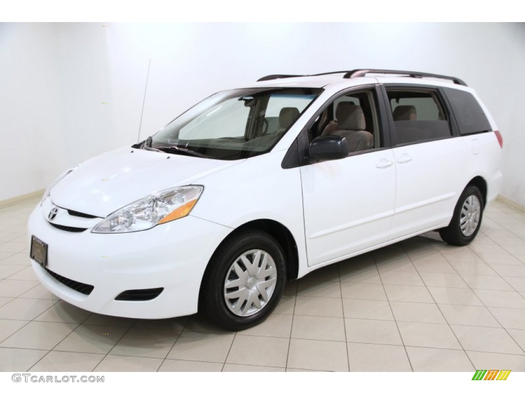 Super White 2009 Toyota Sienna LE Exterior Photo #82933673