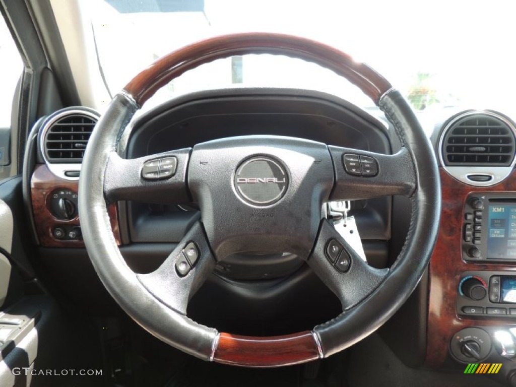 2005 GMC Envoy XL Denali 4x4 Ebony Steering Wheel Photo #82933961