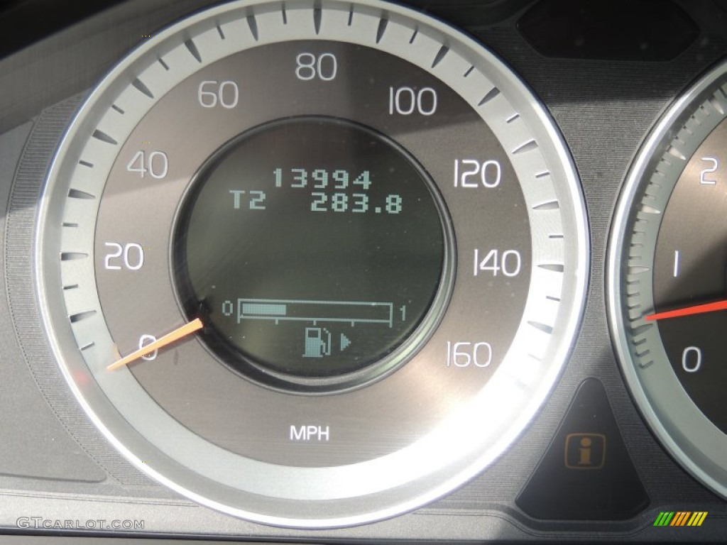 2013 XC60 3.2 - Ice White / Sandstone photo #24