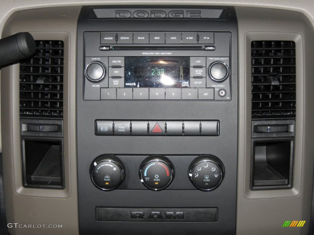 2012 Dodge Ram 3500 HD ST Crew Cab 4x4 Dually Controls Photo #82935532