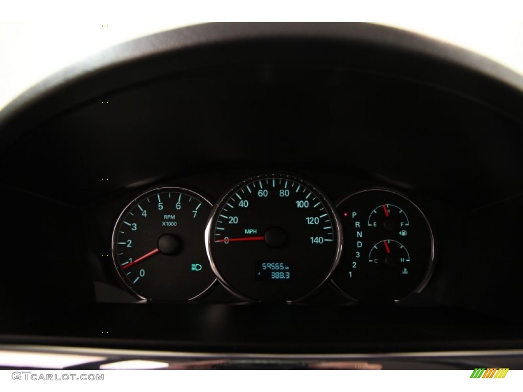 2007 Buick LaCrosse CX Gauges Photos