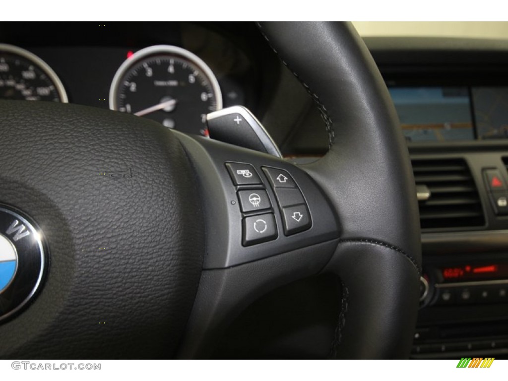 2013 BMW X6 xDrive35i Controls Photo #82936624