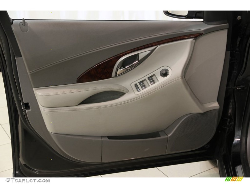 2010 Buick LaCrosse CX Door Panel Photos