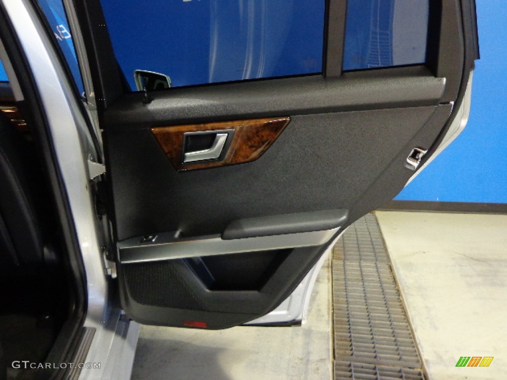 2012 GLK 350 4Matic - Iridium Silver Metallic / Black photo #27