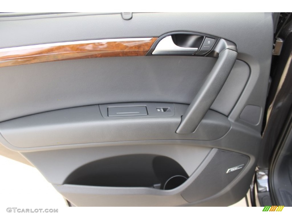 2013 Audi Q5 3.0 TFSI quattro Titanium Gray/Steel Gray Door Panel Photo #82941373