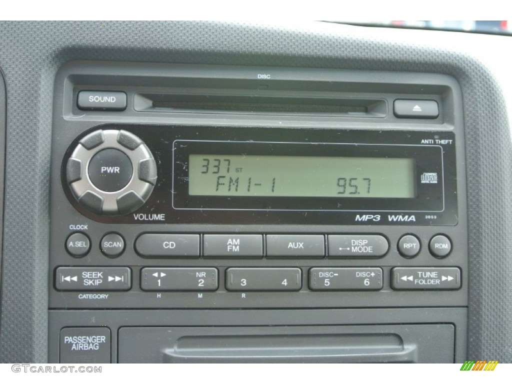 2011 Honda Ridgeline RT Audio System Photos