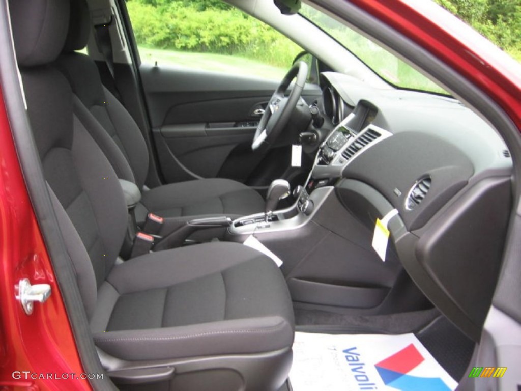 2014 Cruze Eco - Crystal Red Tintcoat / Jet Black photo #9