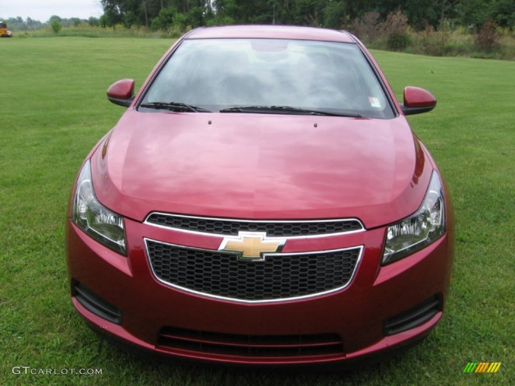 2014 Cruze Eco - Crystal Red Tintcoat / Jet Black photo #17
