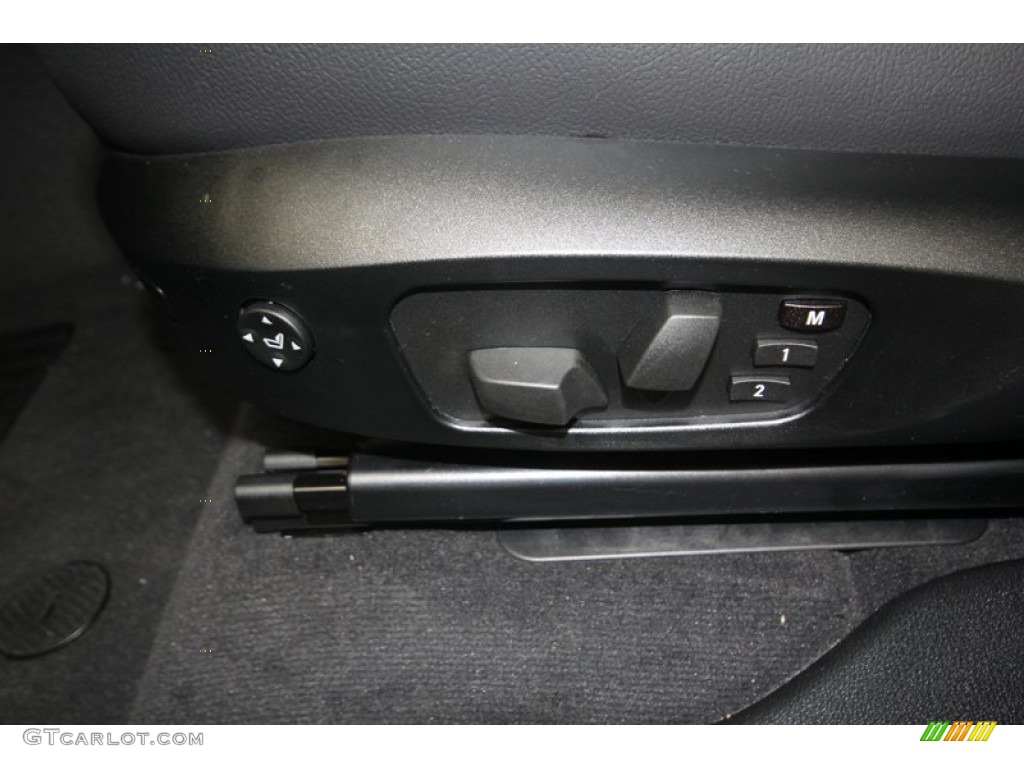 2014 BMW X3 xDrive35i Controls Photo #82947534