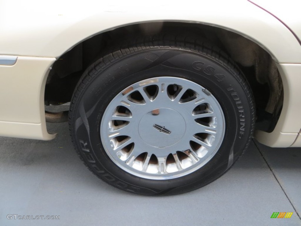 2002 Town Car Cartier - Ivory Parchment Pearl / Light Parchment photo #13