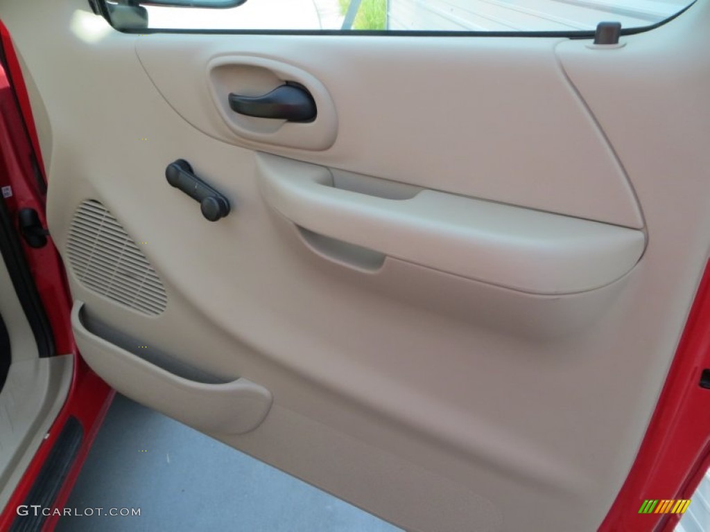 2004 F150 XL Heritage SuperCab - Bright Red / Heritage Medium Parchment photo #23