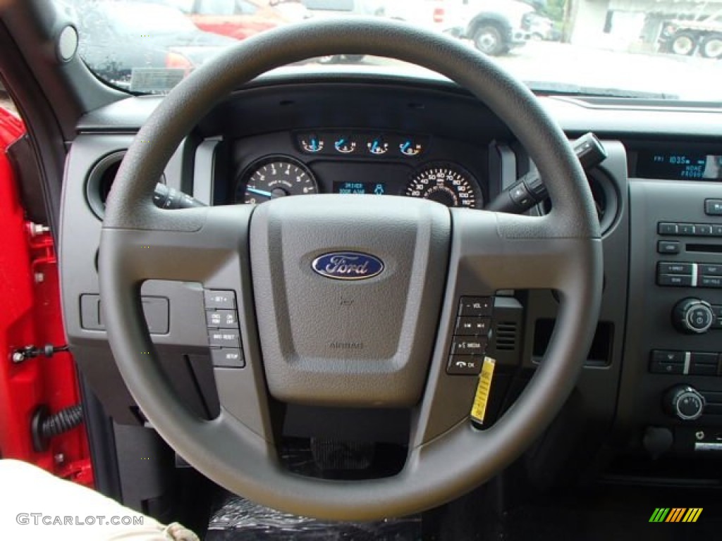 2013 Ford F150 STX SuperCab 4x4 Steel Gray Steering Wheel Photo #82949341