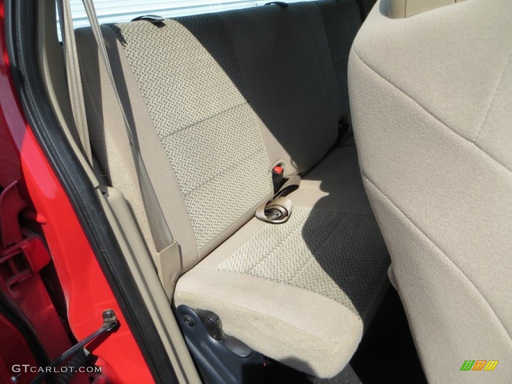 2004 F150 XL Heritage SuperCab - Bright Red / Heritage Medium Parchment photo #26